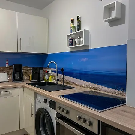 Appartamento 200 Mit Carport, Aufzug Und Balkon